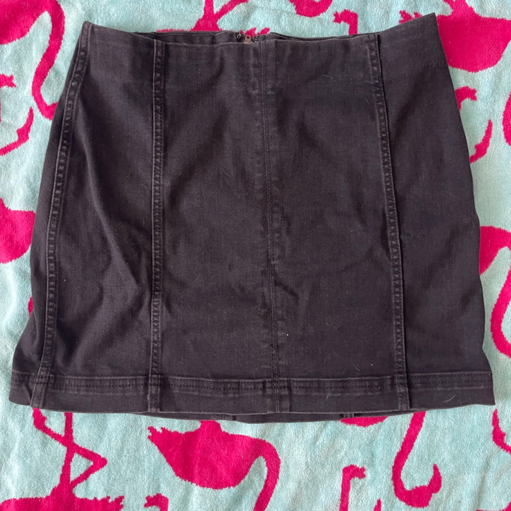 Black mini skirt